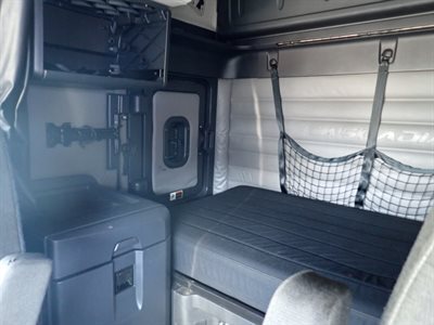 2022 Freightliner Cascadia
