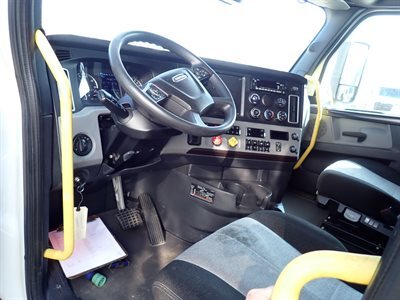2022 Freightliner Cascadia