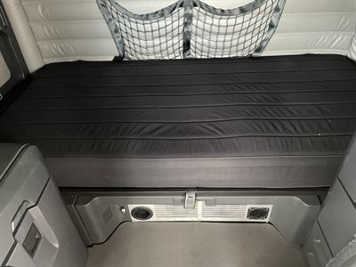 2022 Freightliner CASCADIA 126