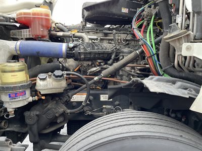 2022 Freightliner CASCADIA 126
