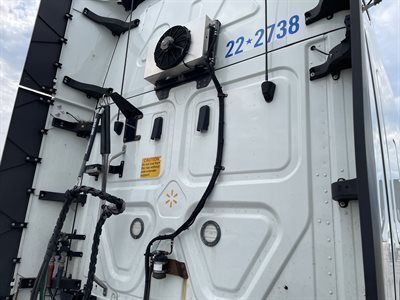 2022 Freightliner CASCADIA 126
