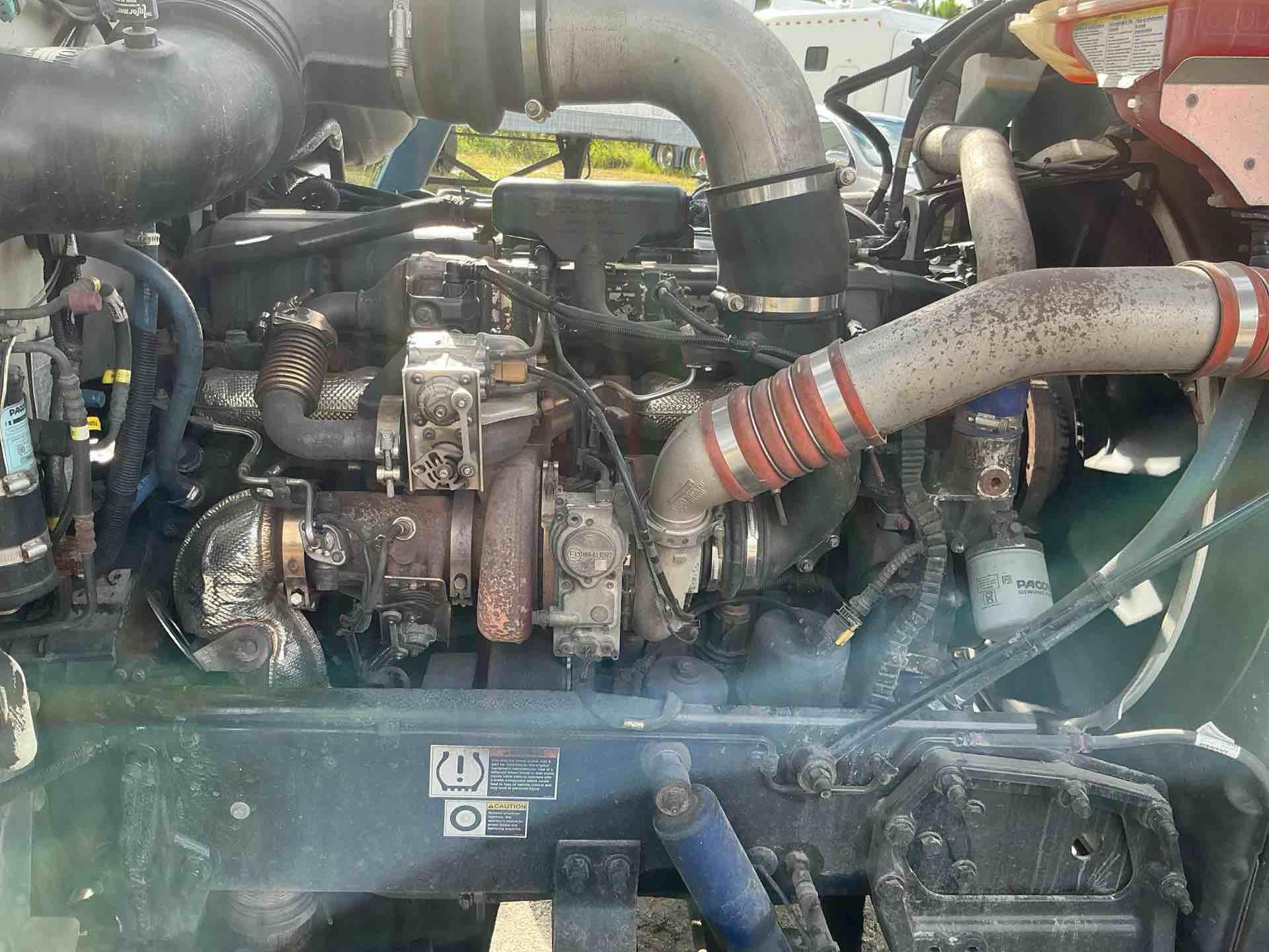 2017 Peterbilt 389