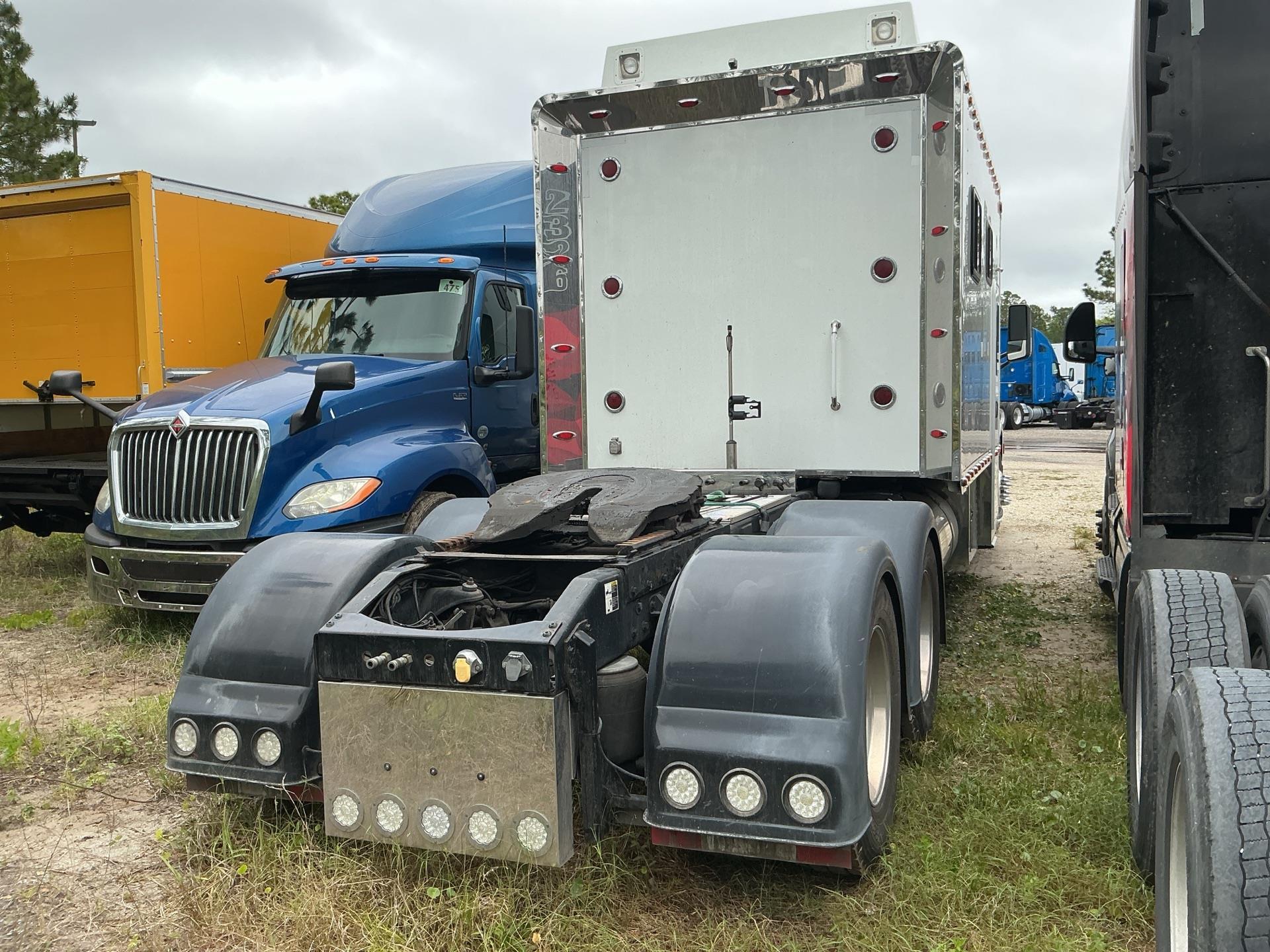 2020 Peterbilt 579