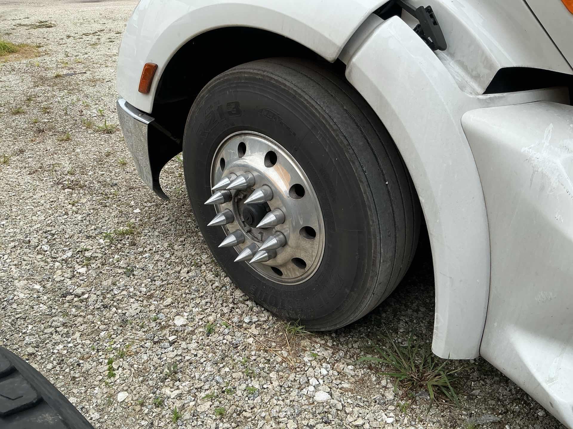2020 Peterbilt 579