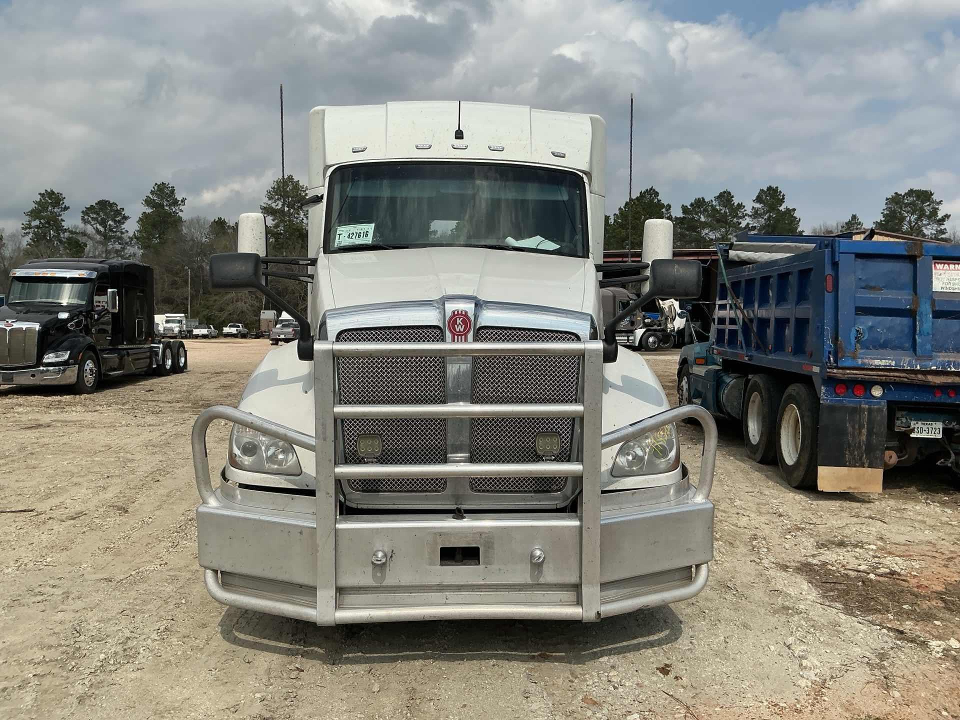 2015 Kenworth T680