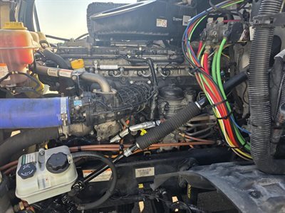 2022 Freightliner CASCADIA 126