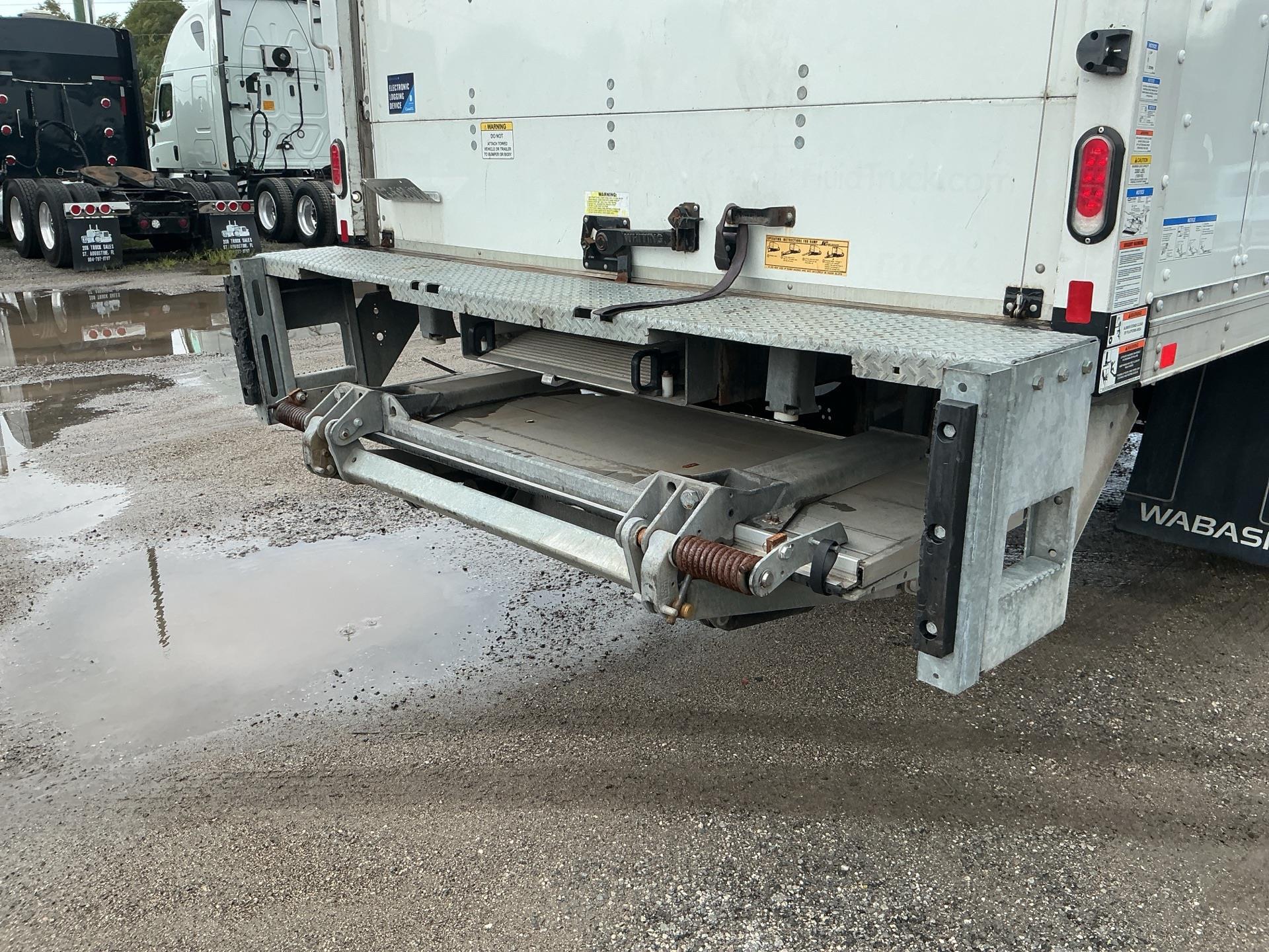 2023 Ford F650