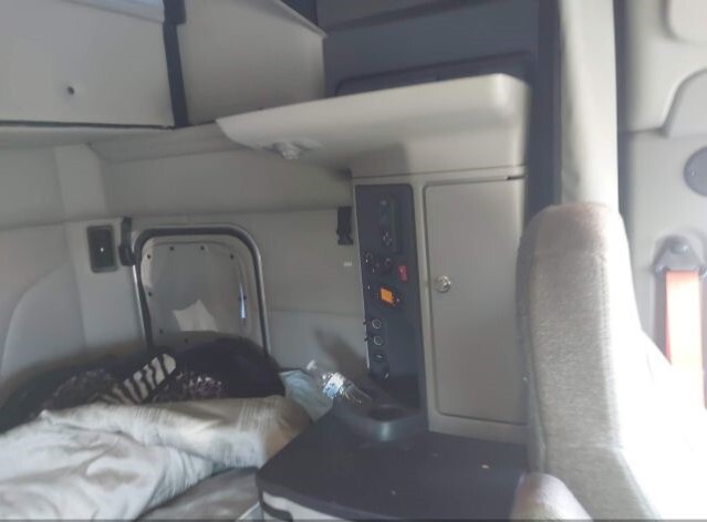 2022 Peterbilt 579