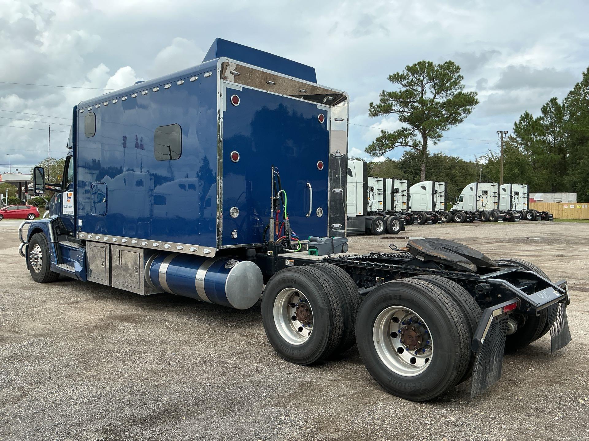 2023 Kenworth T680