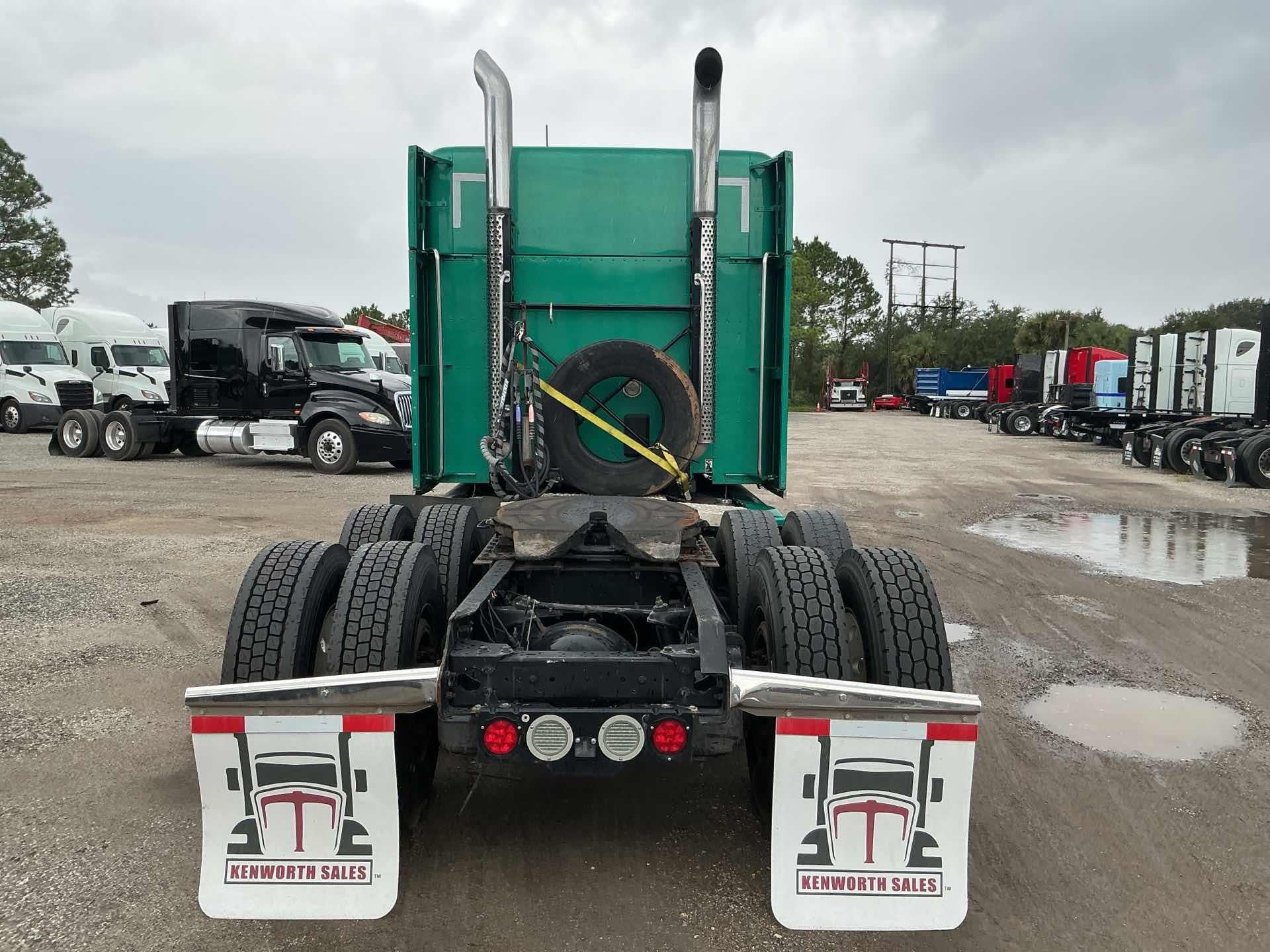 2021 Kenworth T680