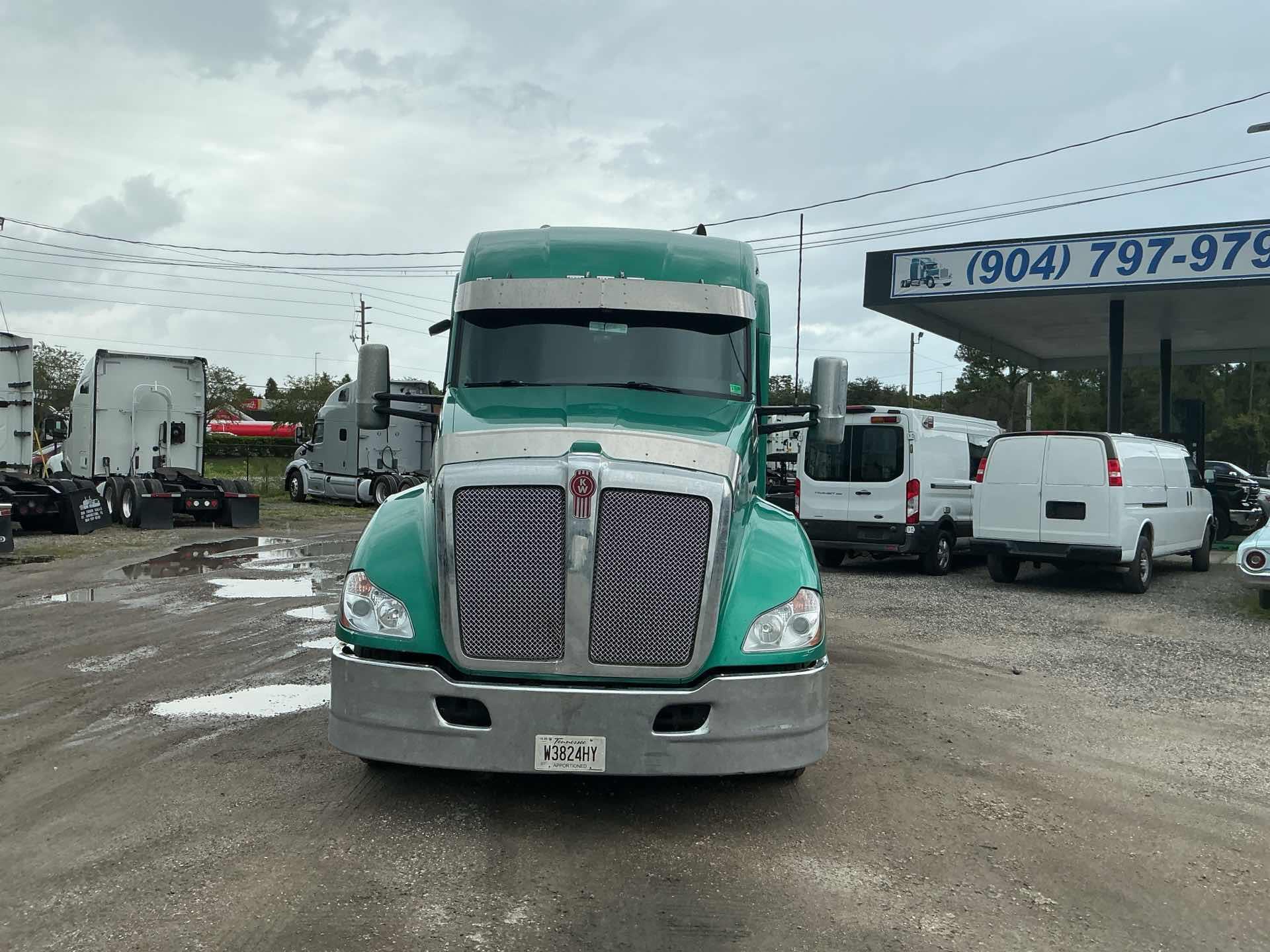2021 Kenworth T680