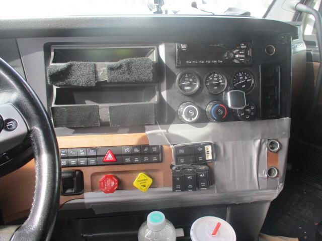 2020 Freightliner CASCADIA