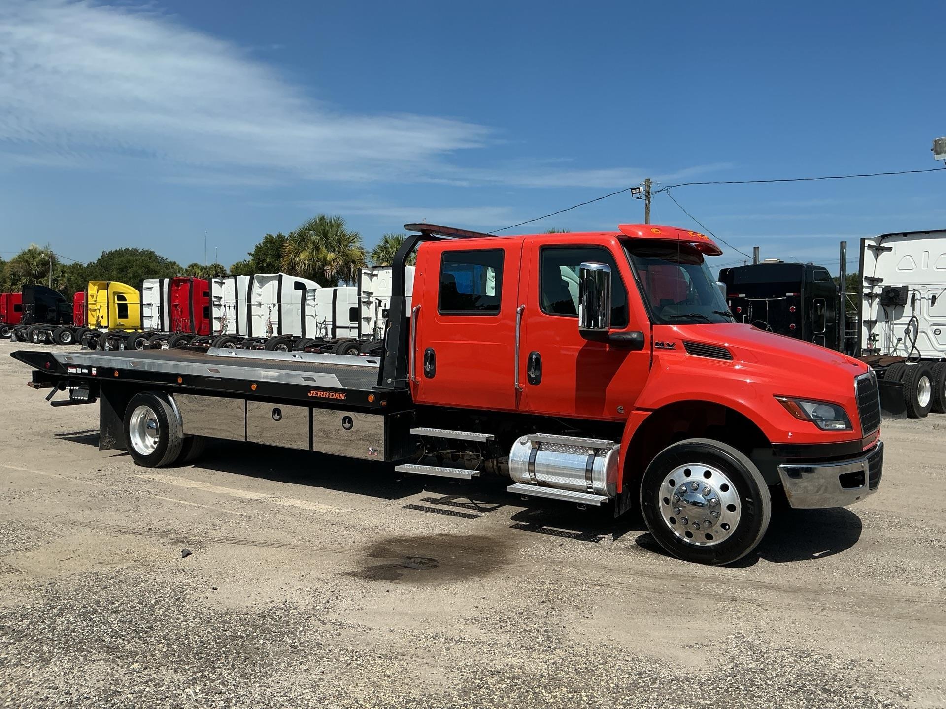 2025 International MV 607