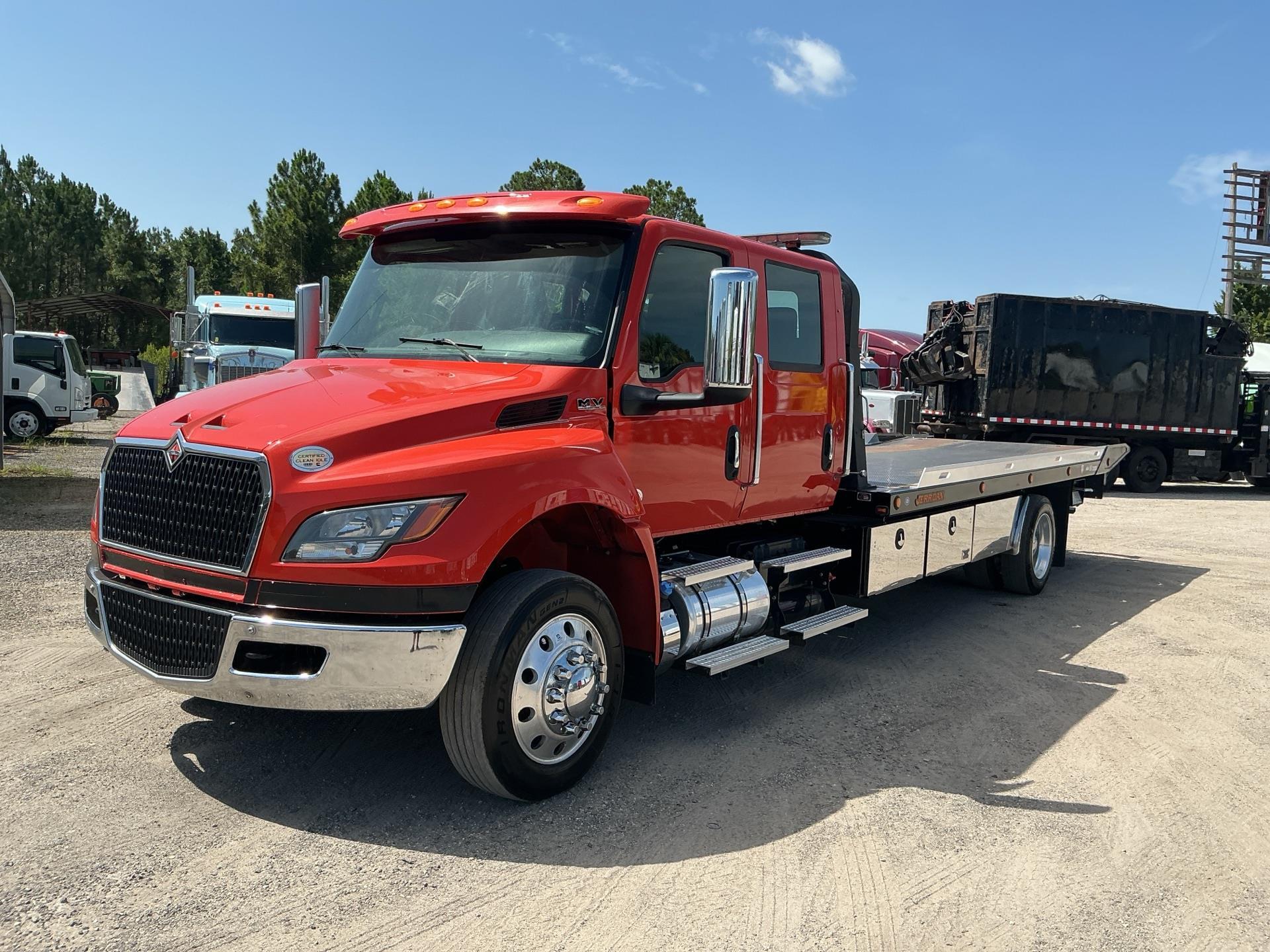 2025 International MV 607