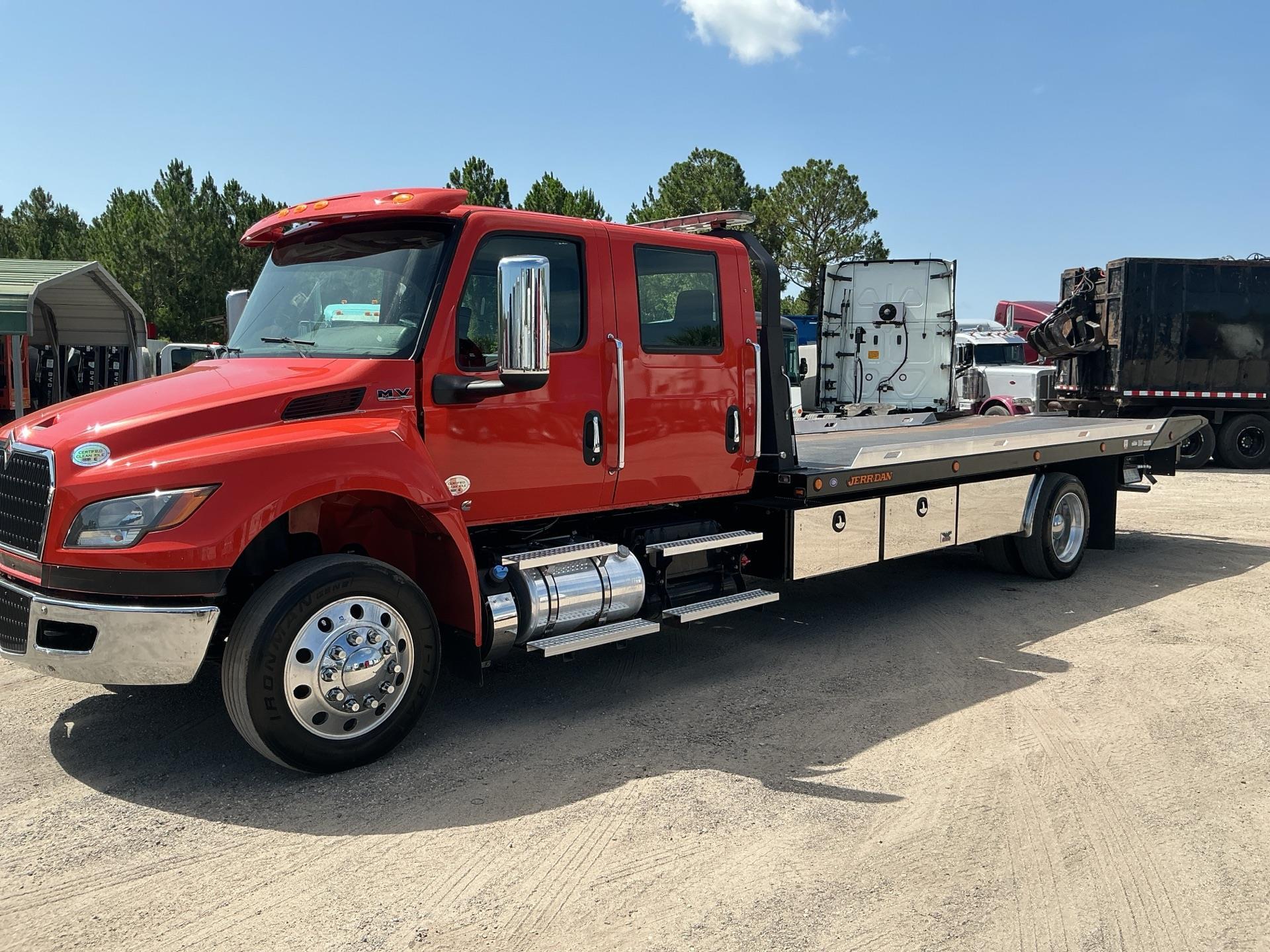 2025 International MV 607