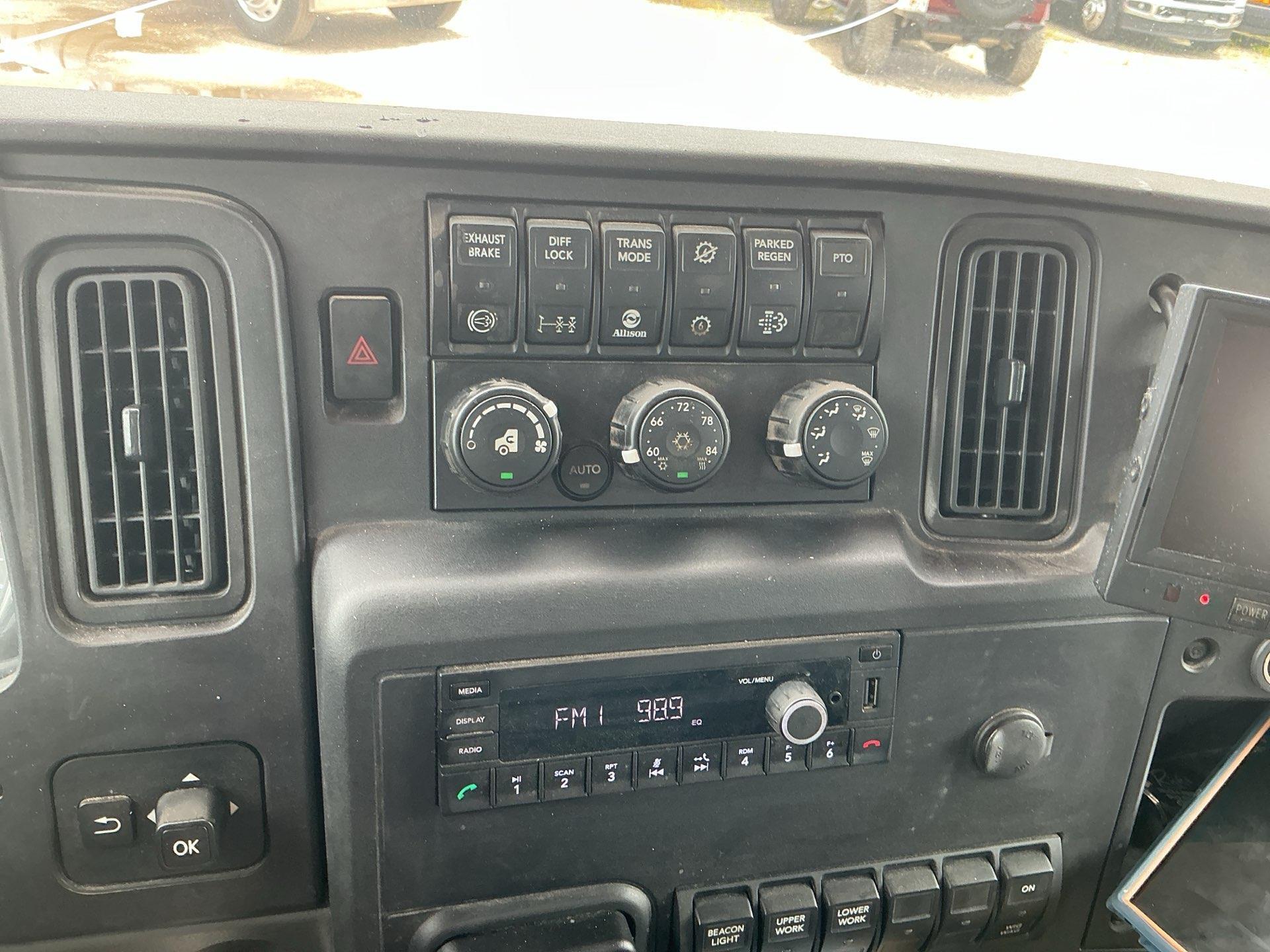 2025 International MV 607