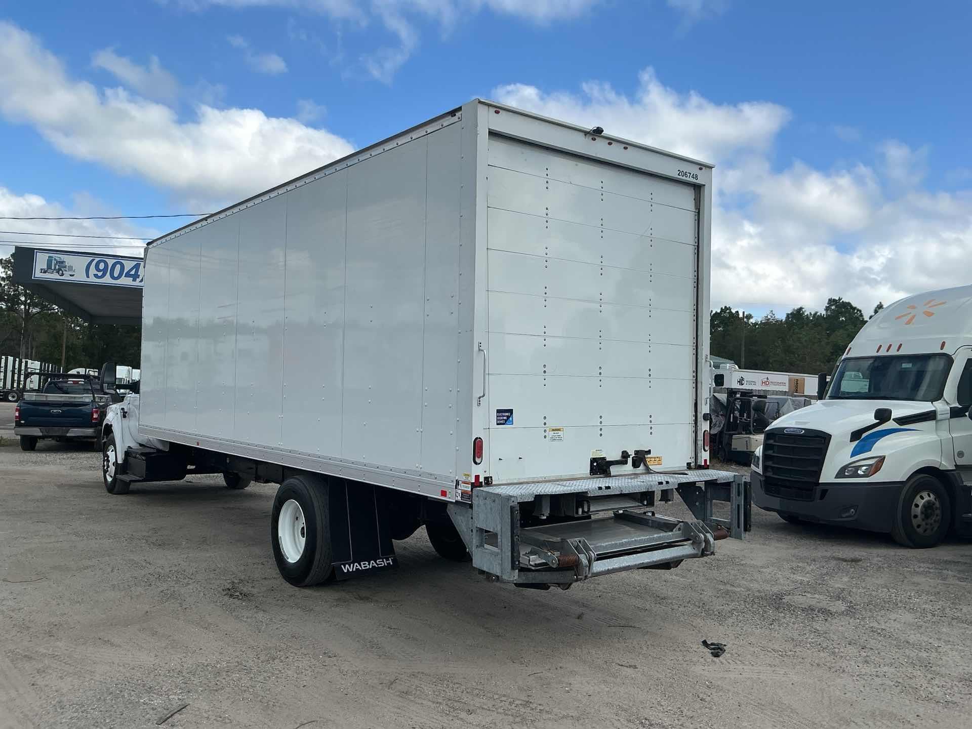 2023 Ford F650