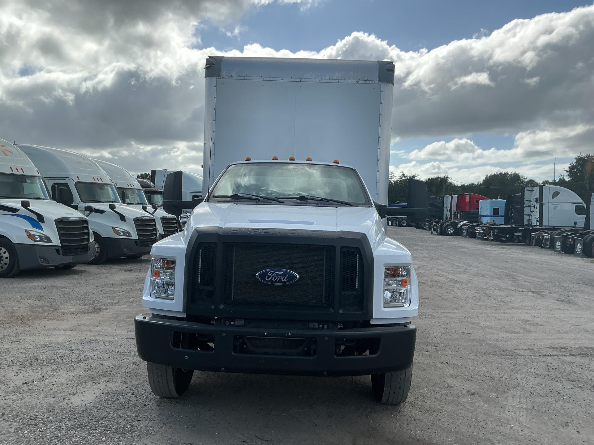 2023 Ford F650