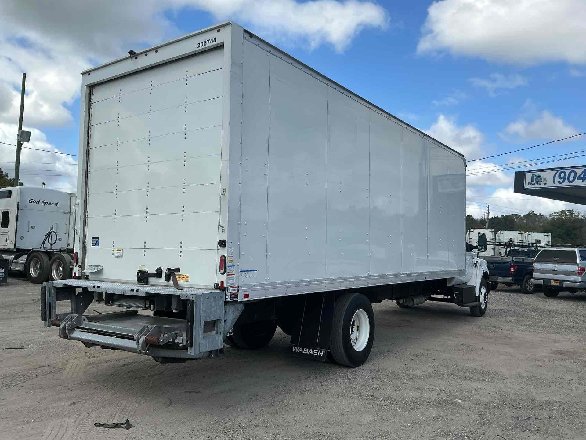 2023 Ford F650