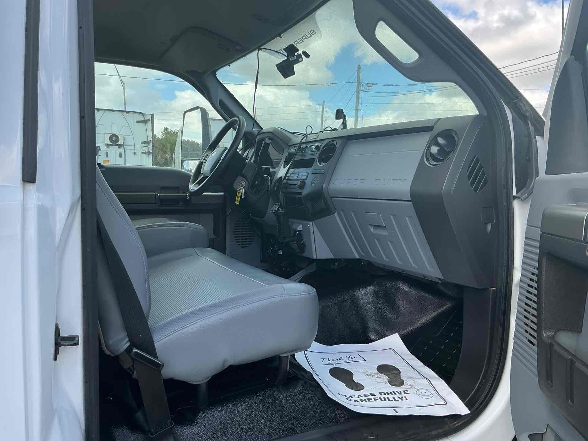 2023 Ford F650