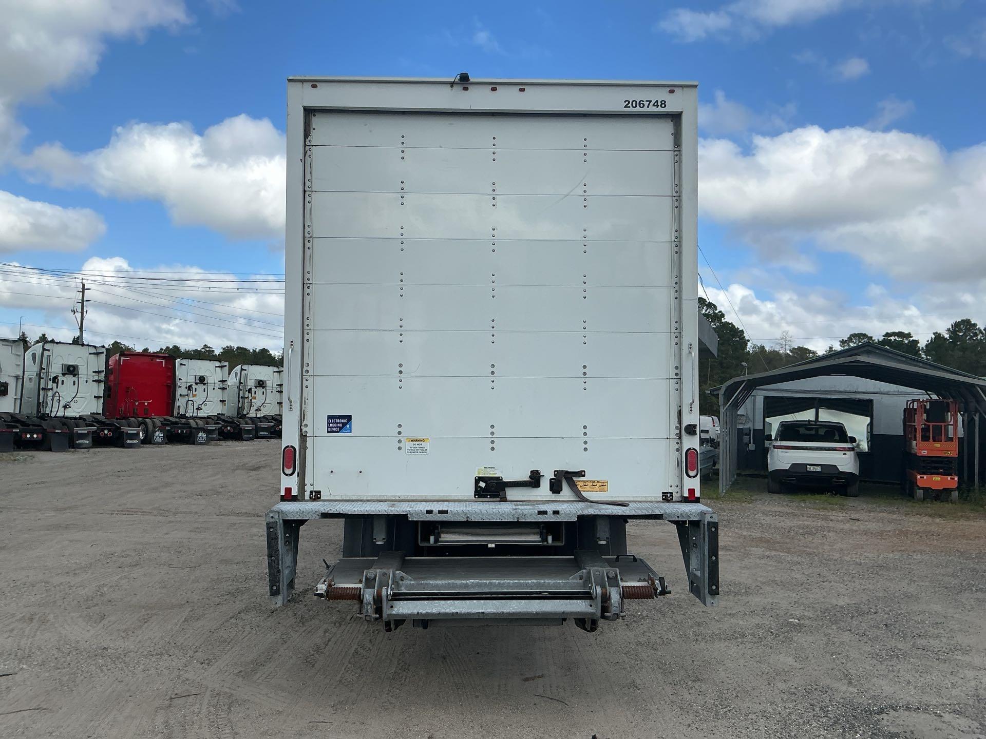 2023 Ford F650