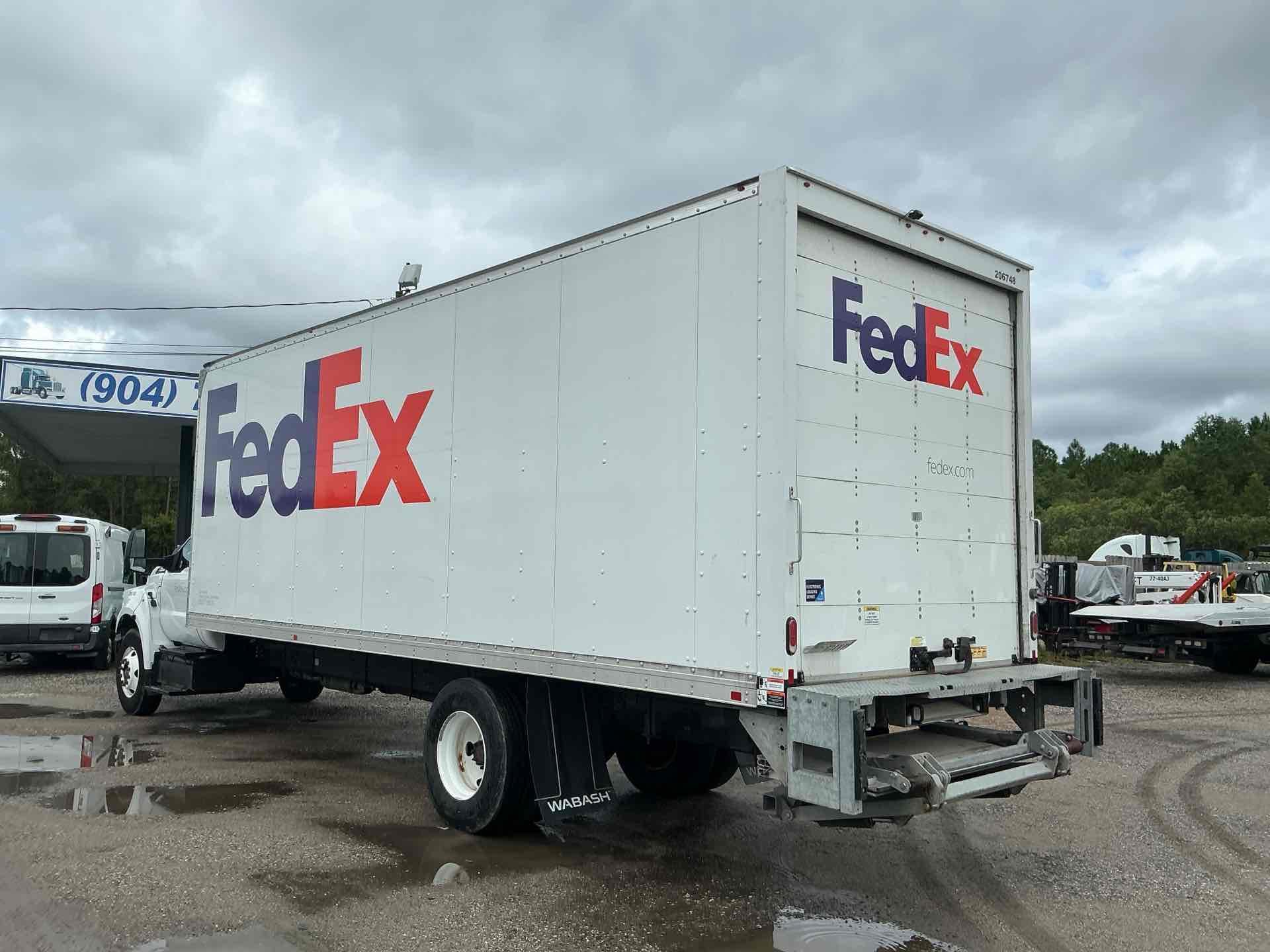 2023 Ford F650
