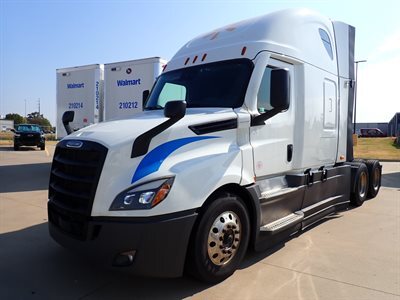 2022 Freightliner Cascadia 126