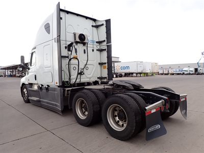 2022 Freightliner Cascadia 126