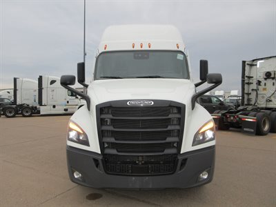 2023 Freightliner Cascadia