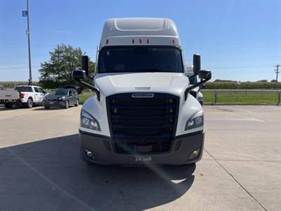 2022 Freightliner CASCADIA 126
