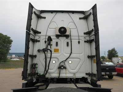 2023 Freightliner Cascadia