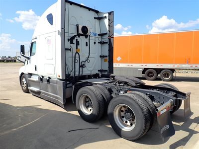 2022 Freightliner Cascadia 126