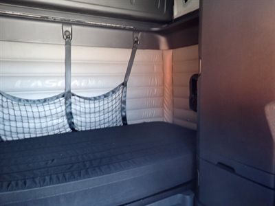 2022 Freightliner Cascadia 126