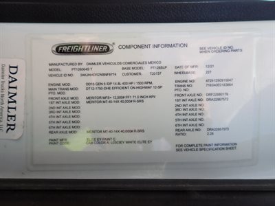 2022 Freightliner Cascadia 126