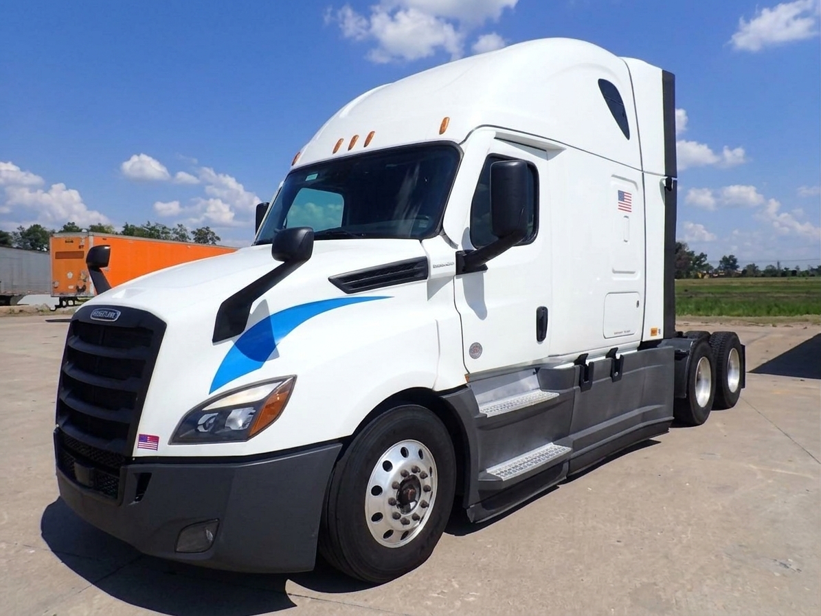 2022 Freightliner Cascadia 126