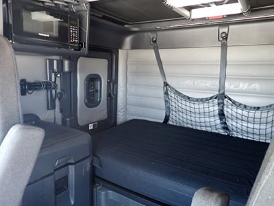 2022 Freightliner Cascadia 126