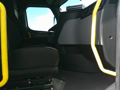 2022 Freightliner Cascadia 126