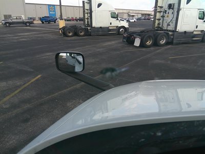2022 Freightliner Cascadia 126