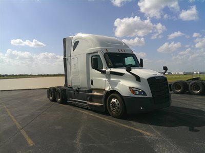2022 Freightliner Cascadia 126