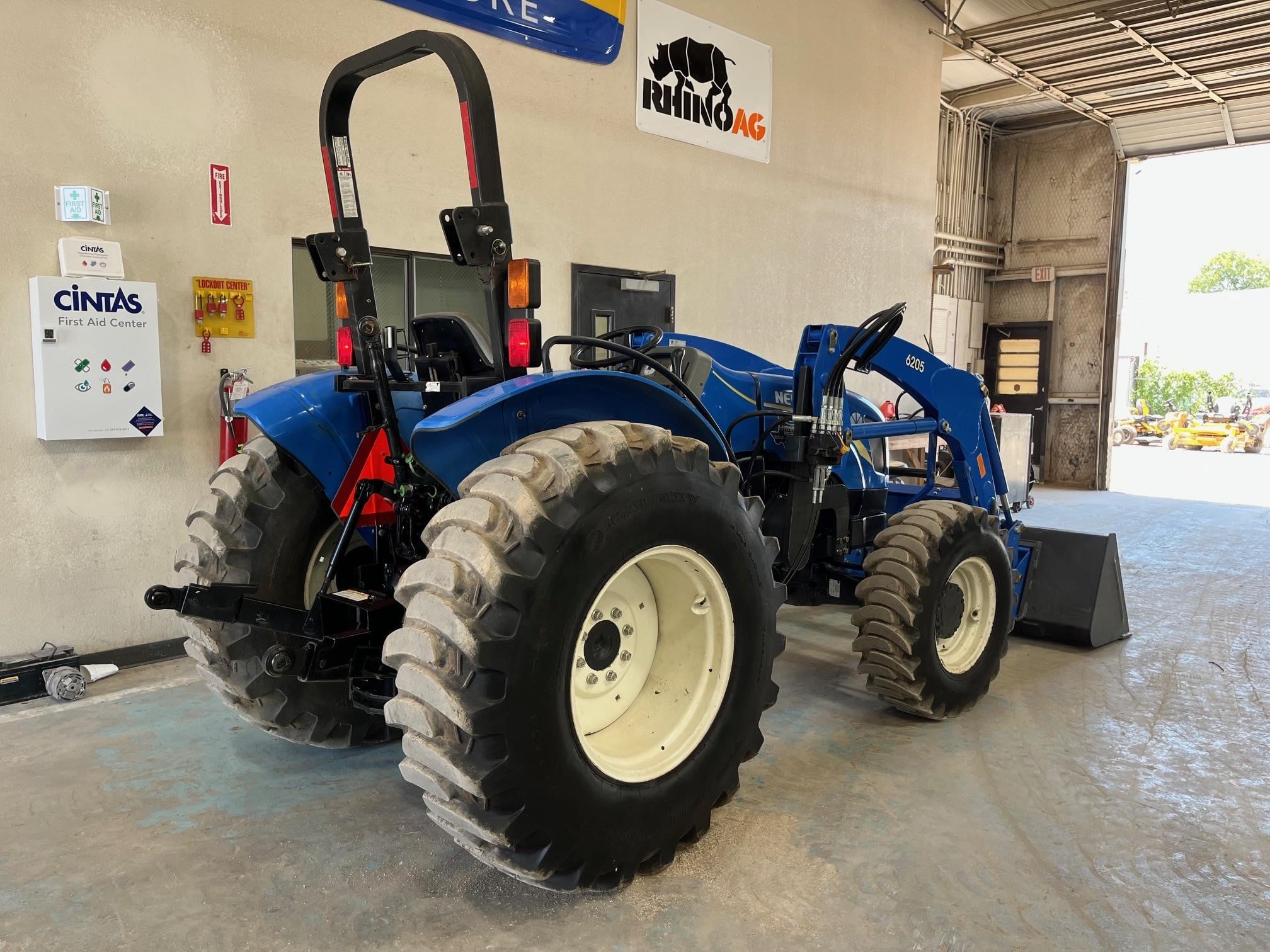 2017 New Holland WORKMASTER 50
