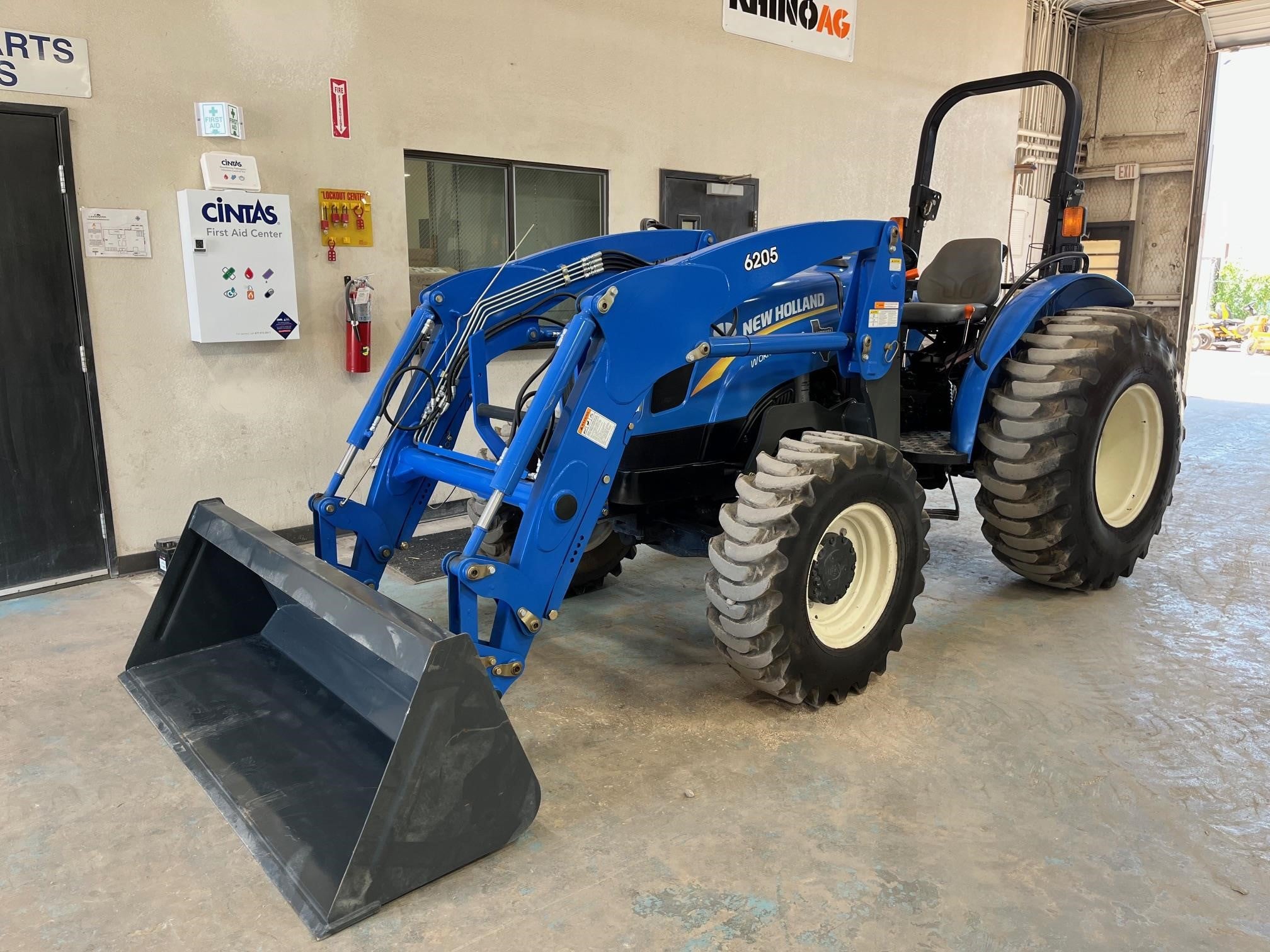 2017 New Holland WORKMASTER 50