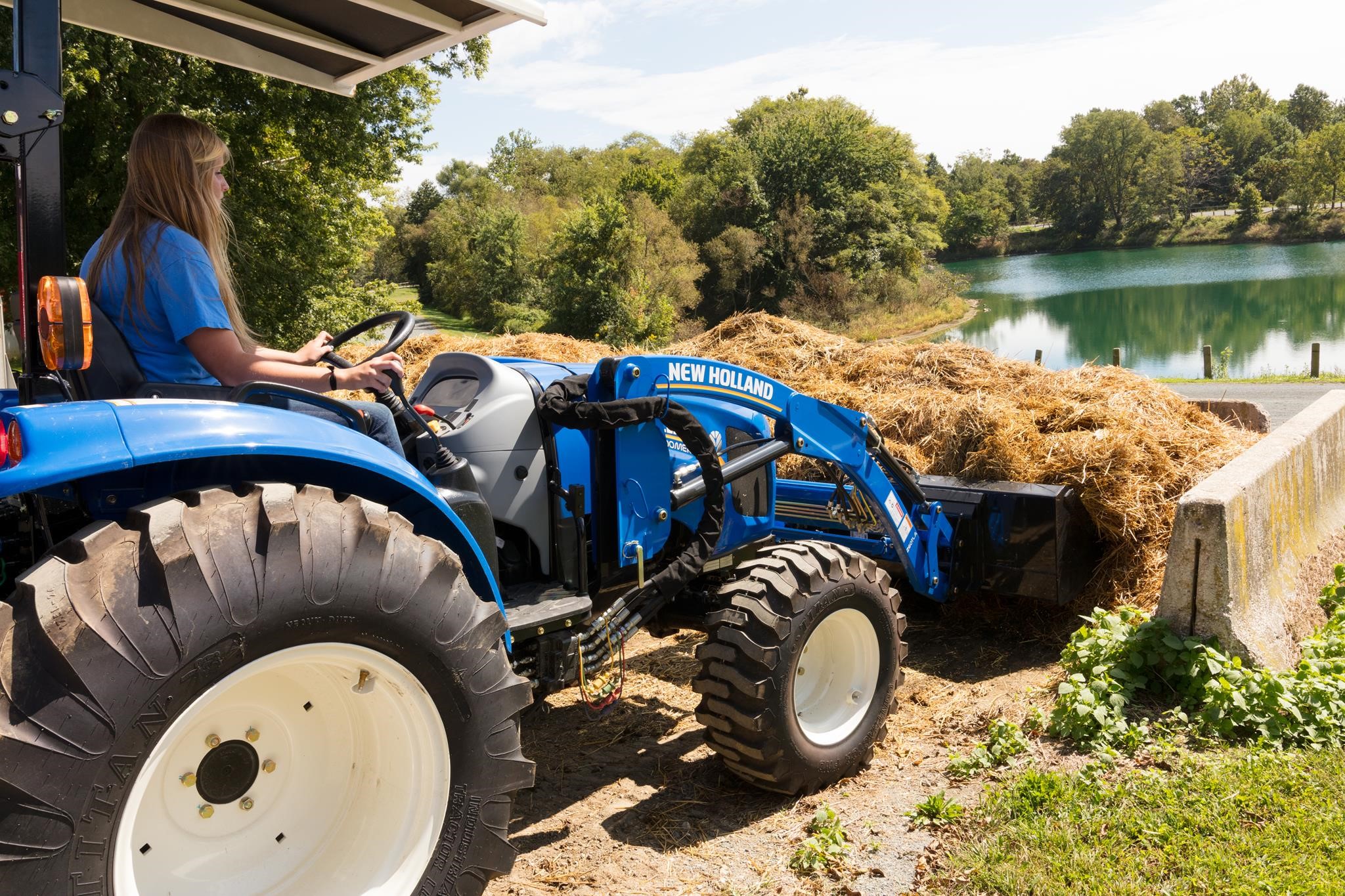 2022 New Holland WORKMASTER 40