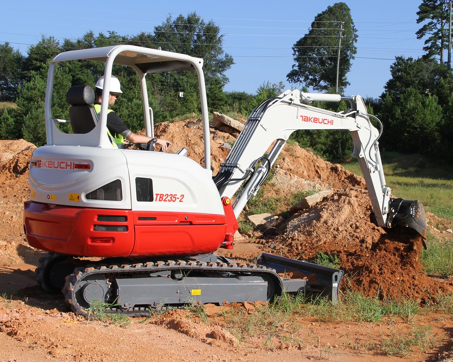 2018 Takeuchi TB235-2