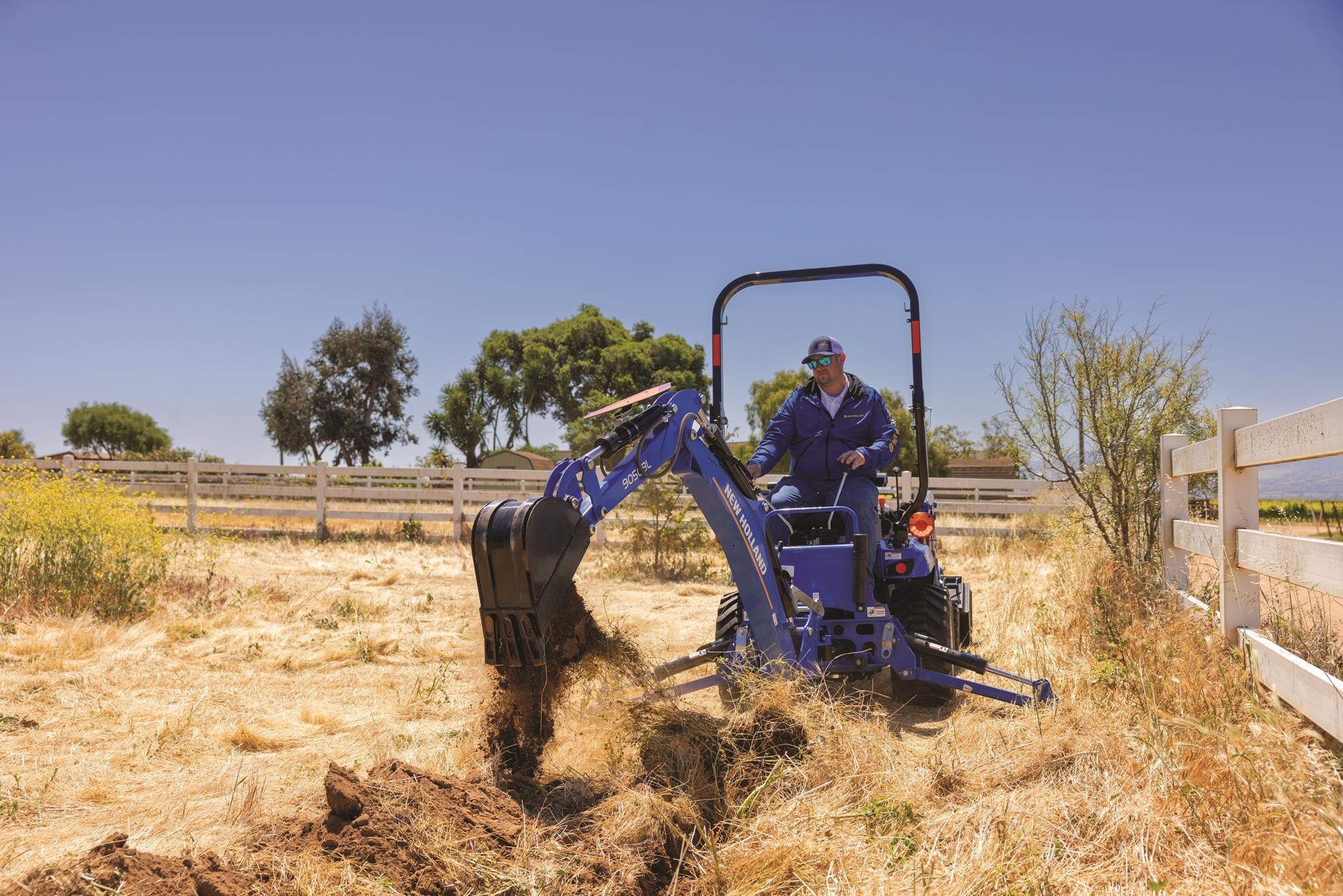 2022 New Holland WORKMASTER 25S