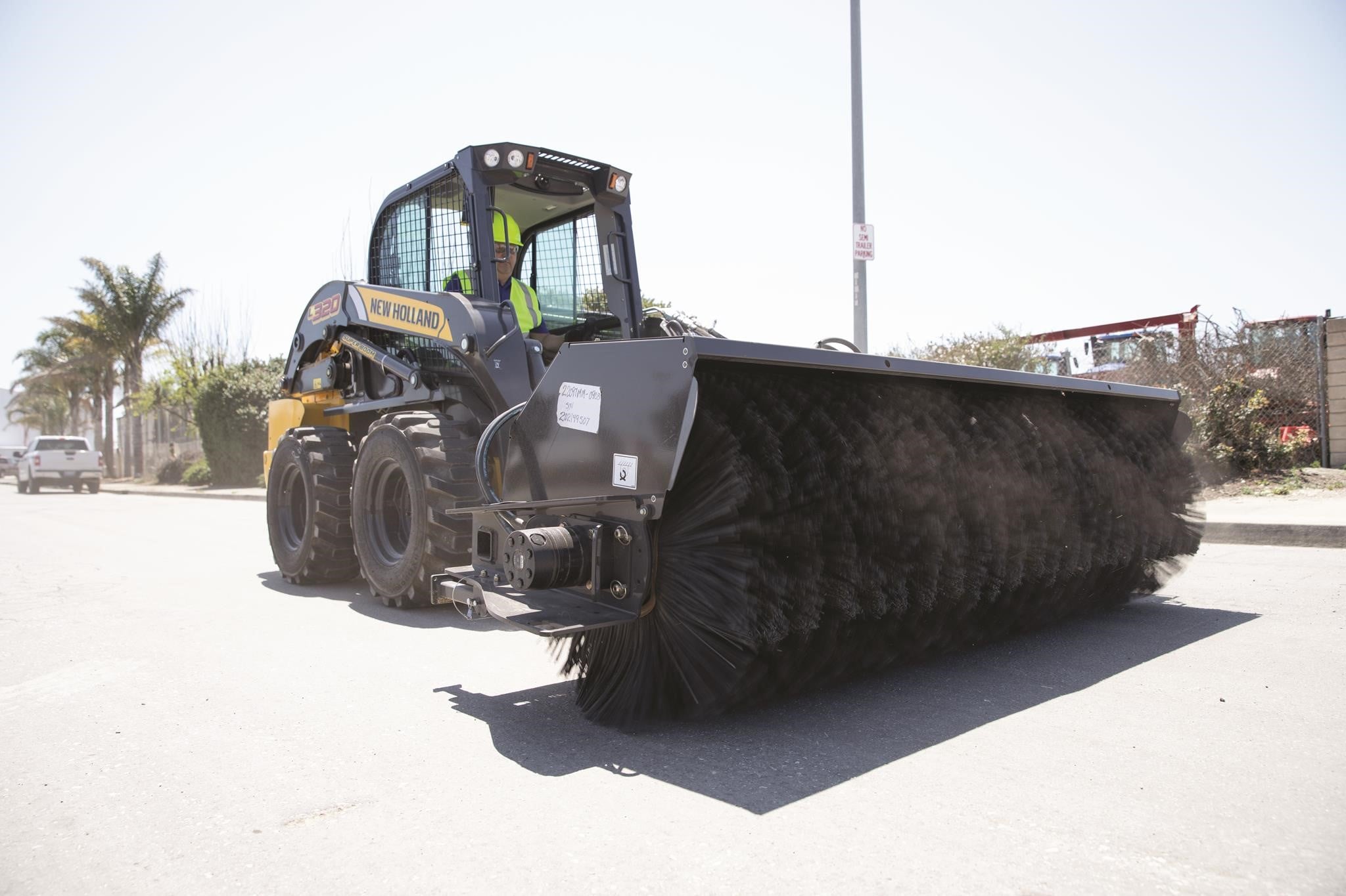 2024 New Holland L320
