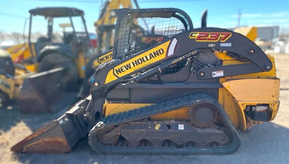 Photo of 2018 New Holland C237