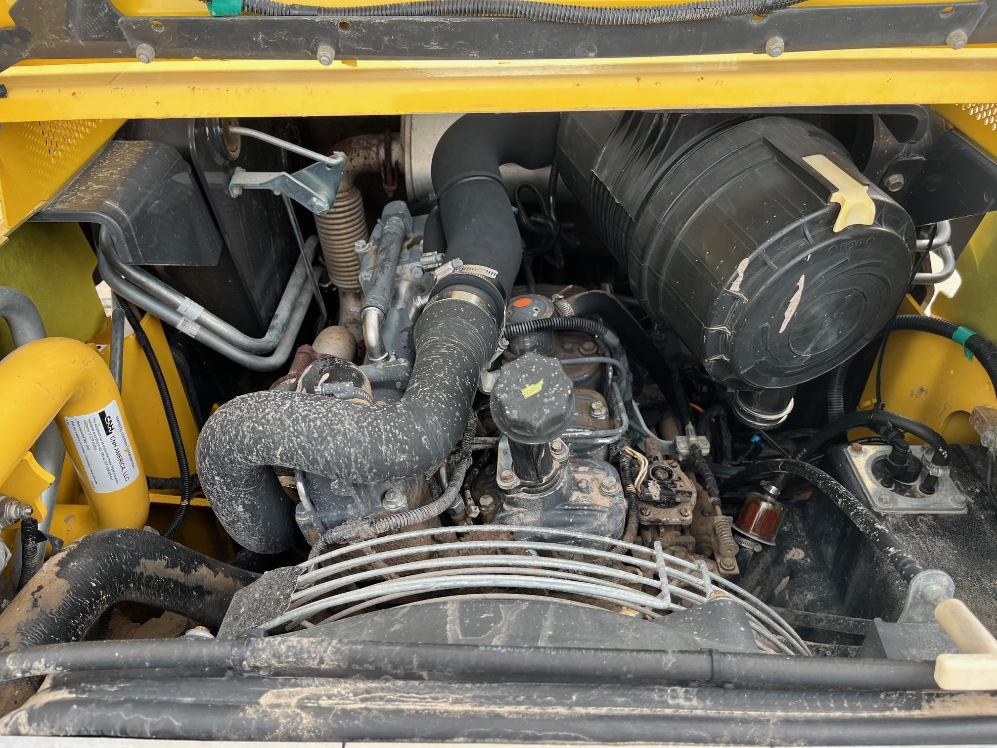 2013 New Holland L223