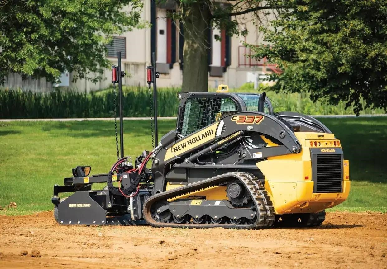 2023 New Holland C337