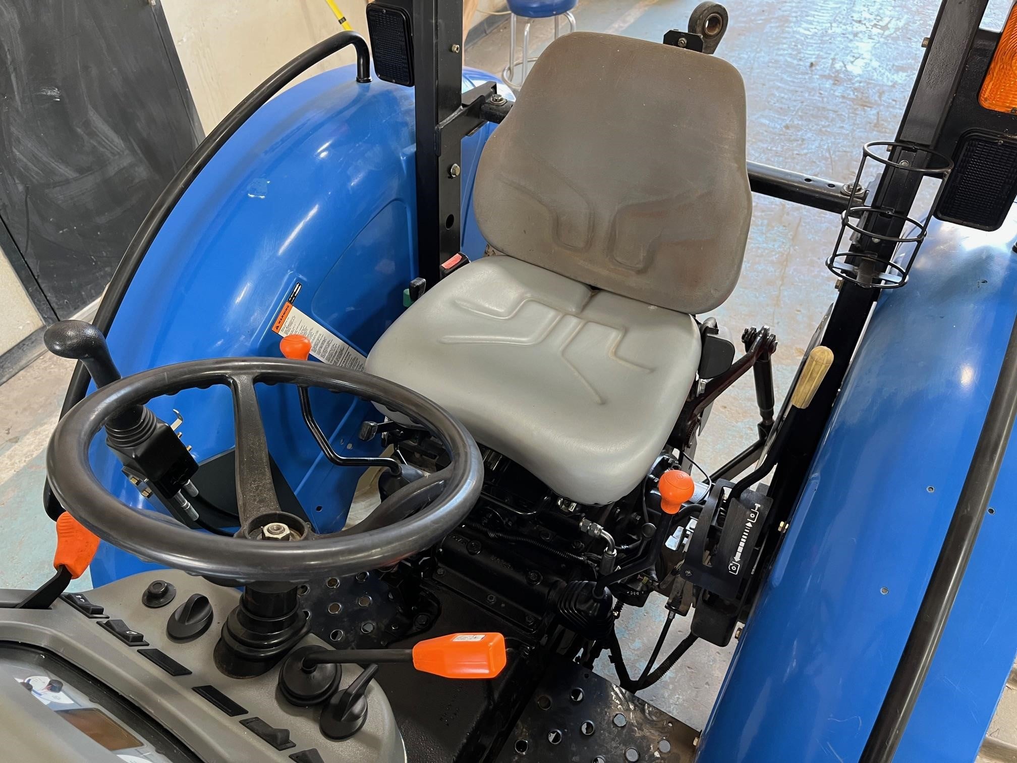 2017 New Holland WORKMASTER 50