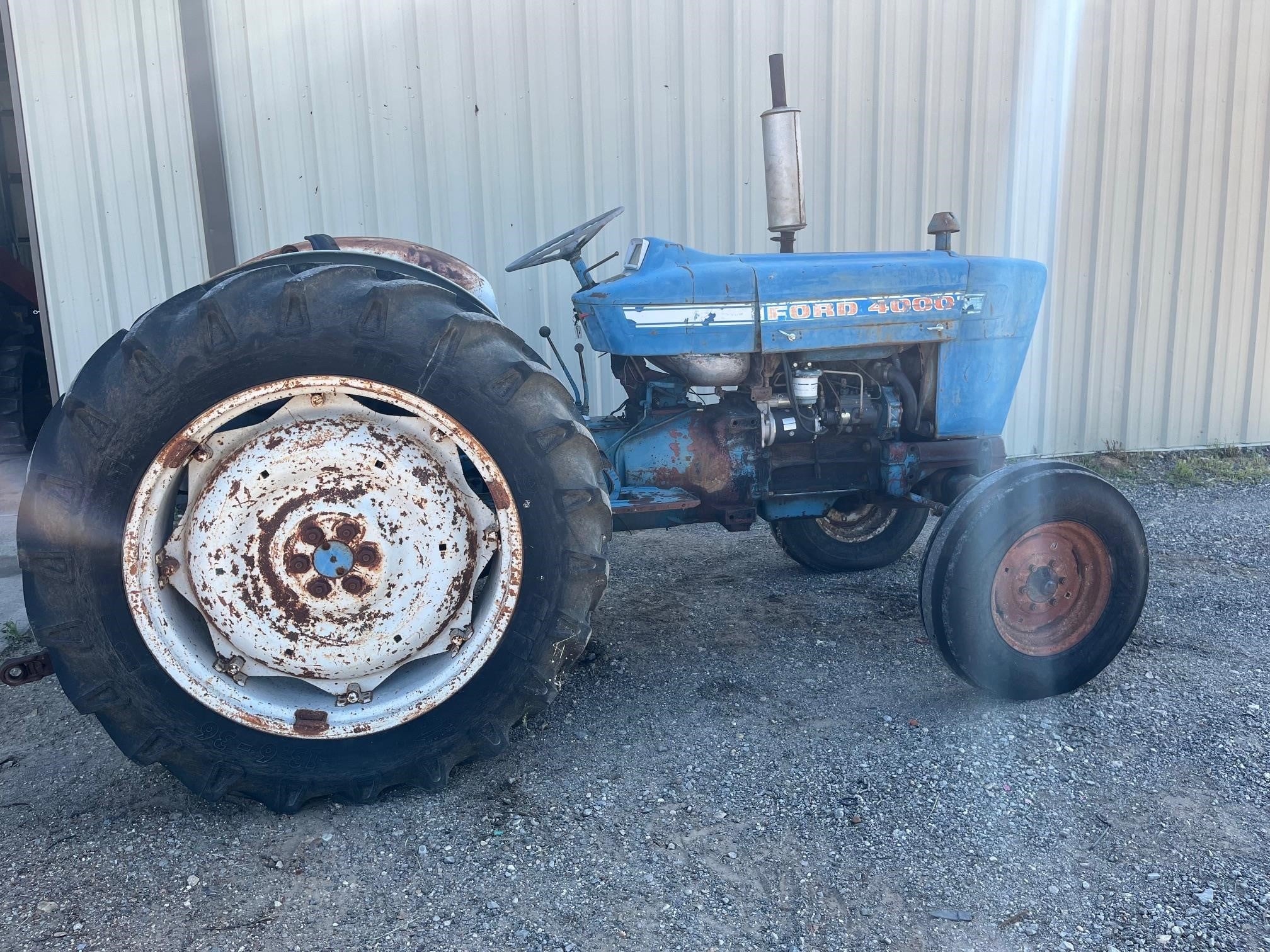 0 Ford 4000